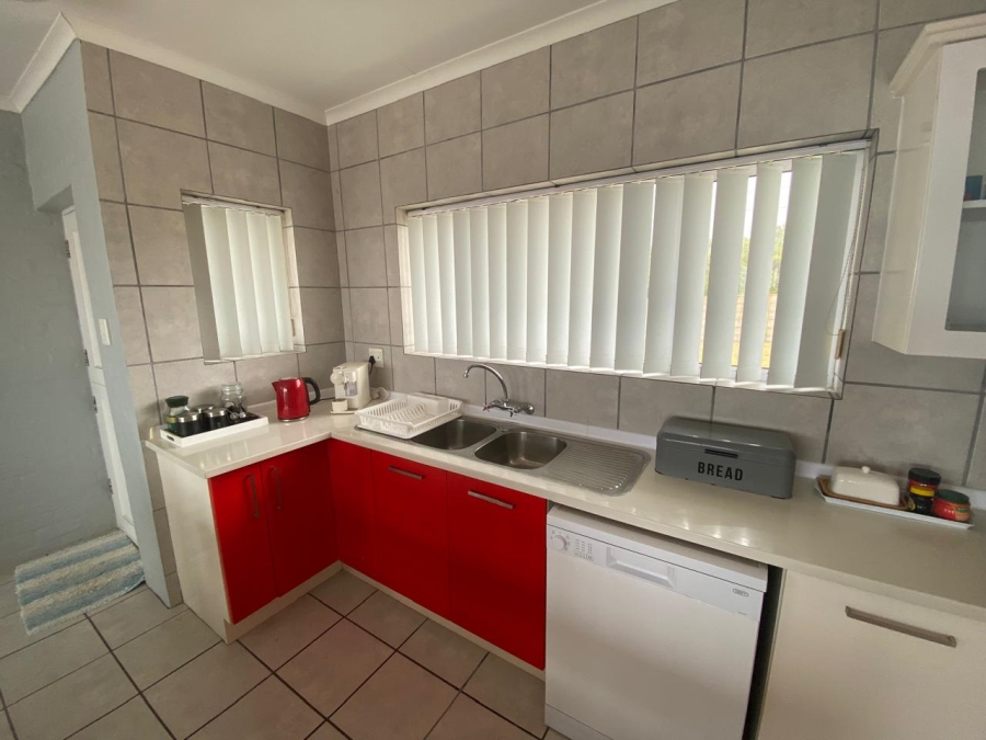 4 Bedroom Property for Sale in Jongensfontein Western Cape